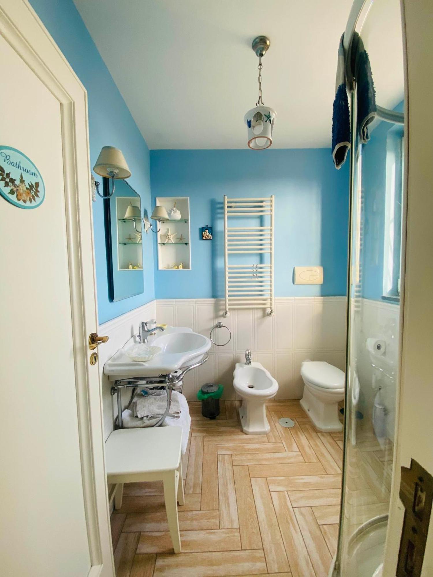 La Casa Sui Tetti Bed and Breakfast Νάπολη Εξωτερικό φωτογραφία